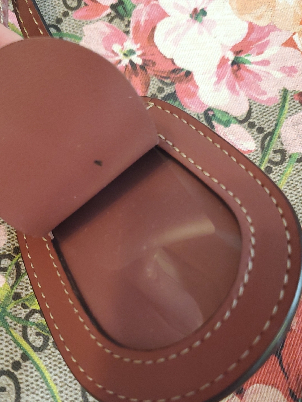 Gucci Floral GG Supreme Tote Bag in Pink Brown - Picture 10 of 13